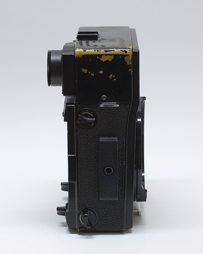 Mamiya Super 23 - side view